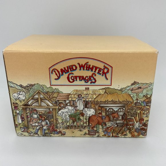 David Winter Cottages - Rose Cottage (1980) - In Box - Picture 10 of 11